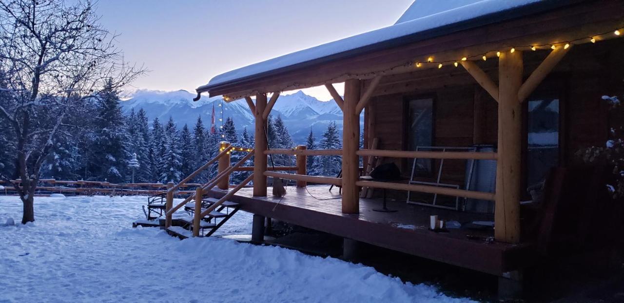 Kicking Horse Canyon Guest House Голден Екстер'єр фото